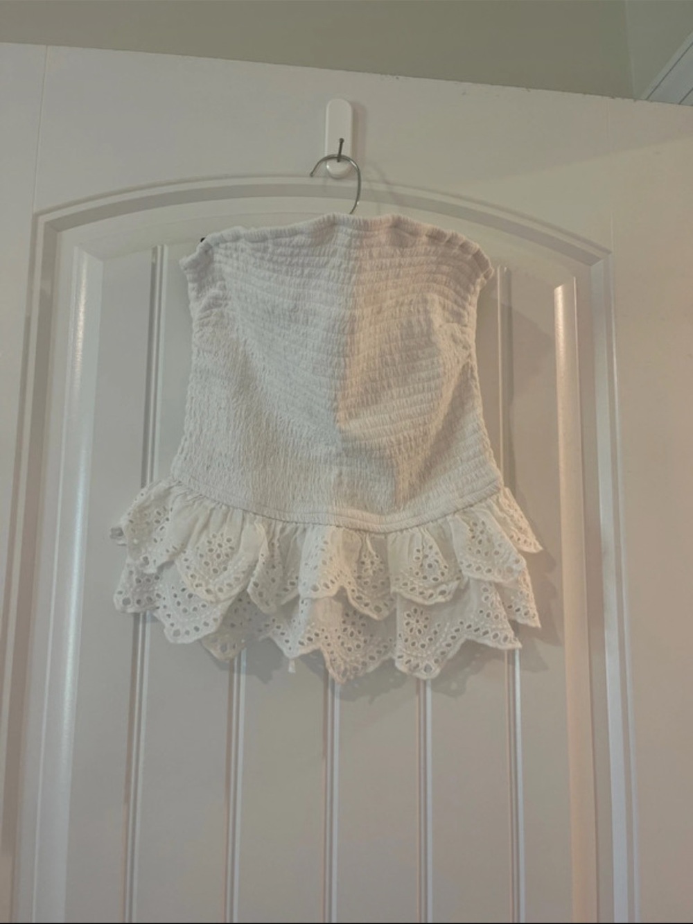 Strapless White Ruffle Eyelet Tube Top
